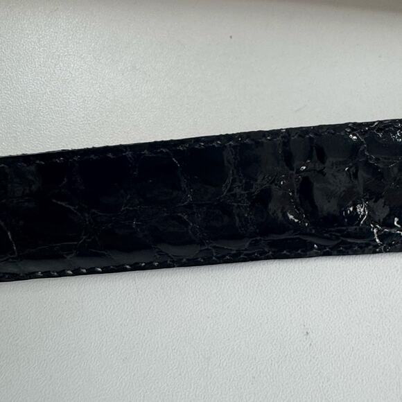 Vtg PARIS Black Womens Belt Genuine Crocodile Medium Measures 29-33” main image 5
